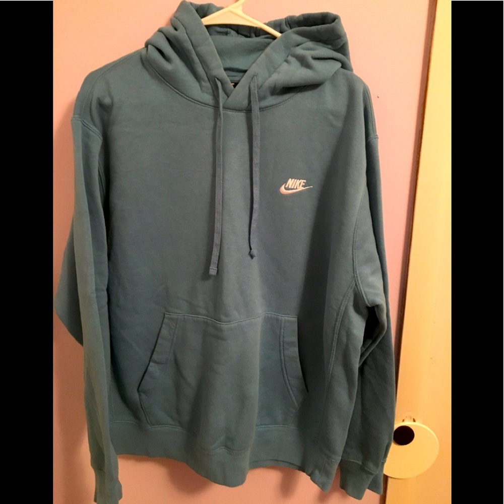 Nike sweatshirt